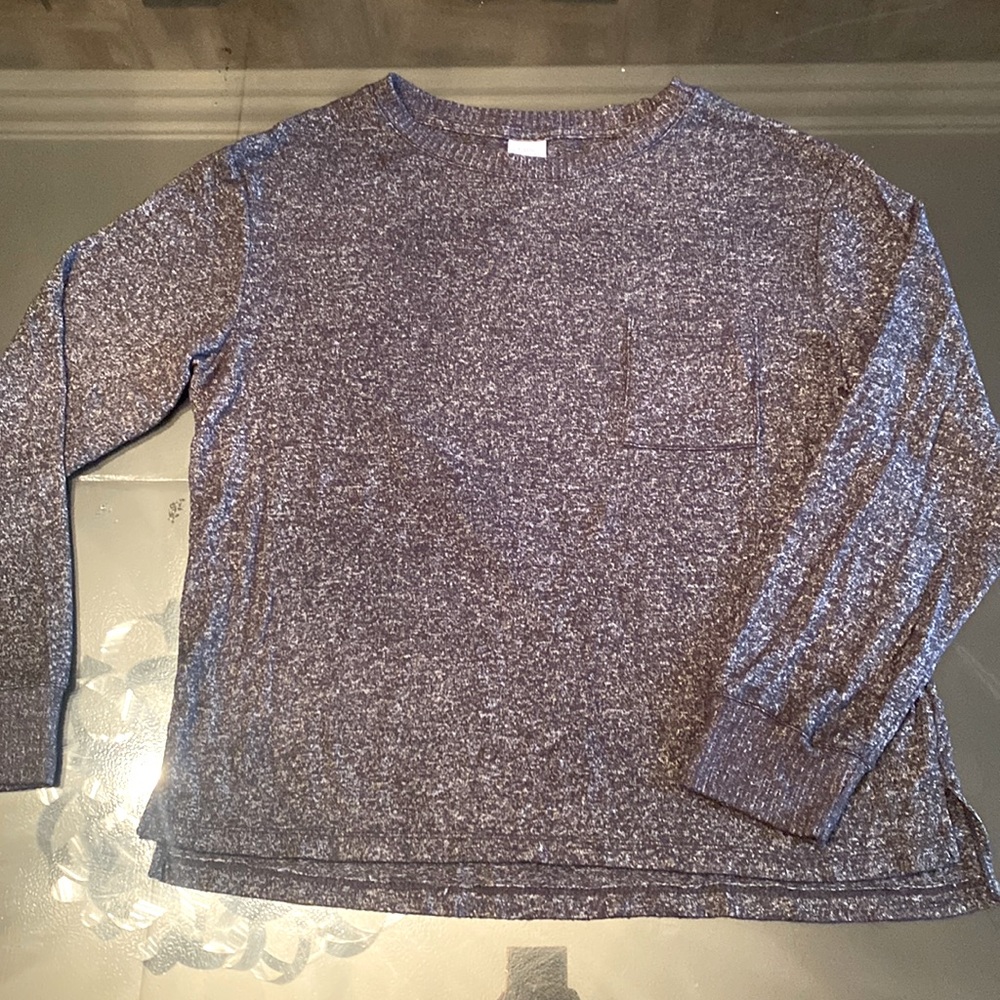 Stars Above size Medium womens super soft sweater